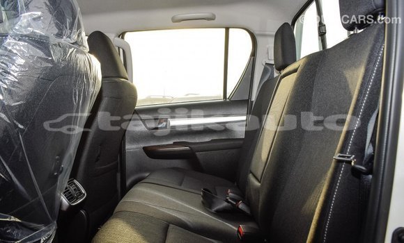 Buy Import Toyota Hilux White Car in Import - Dubai in Dushanbe Buy Import Toyota Hilux White Car in Import - Dubai in Dushanbe