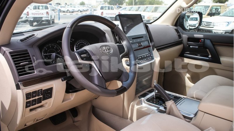 Big with watermark toyota land cruiser dushanbe import dubai 1872