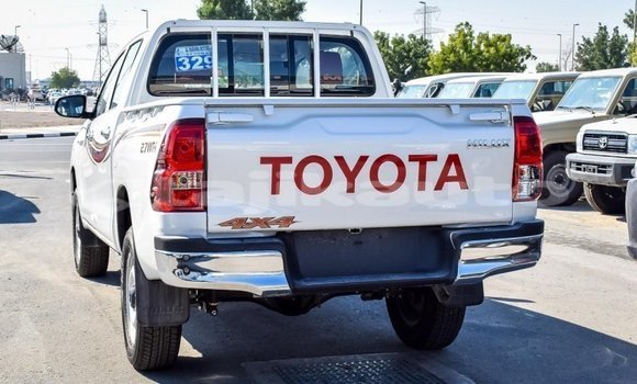 Buy Import Toyota Hilux White Car in Import - Dubai in Dushanbe Buy Import Toyota Hilux White Car in Import - Dubai in Dushanbe