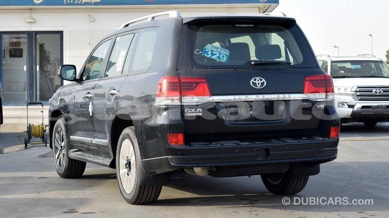 Big with watermark toyota land cruiser dushanbe import dubai 1880