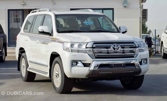 Buy Import Toyota Land Cruiser White Car in Import - Dubai in Dushanbe Buy Import Toyota Land Cruiser White Car in Import - Dubai in Dushanbe