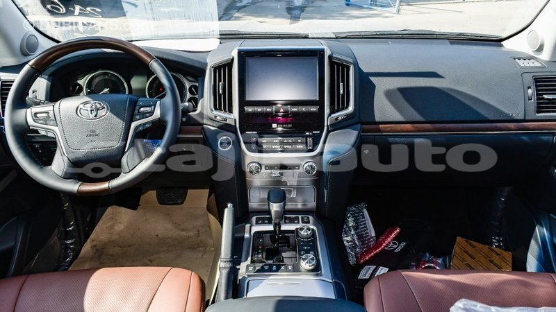 Big with watermark toyota land cruiser dushanbe import dubai 1897