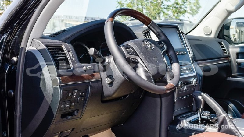 Big with watermark toyota land cruiser dushanbe import dubai 1897