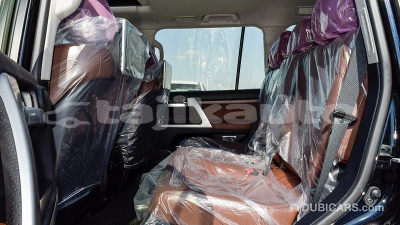 Big with watermark toyota land cruiser dushanbe import dubai 1897