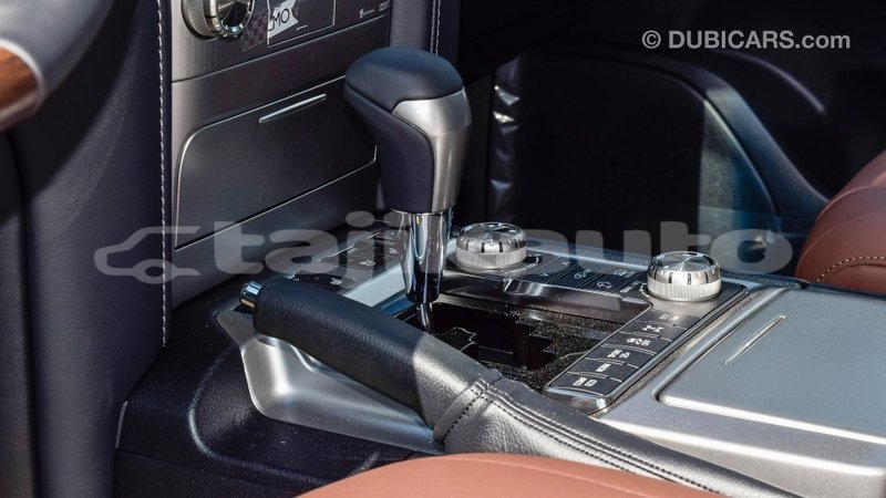 Big with watermark toyota land cruiser dushanbe import dubai 1897