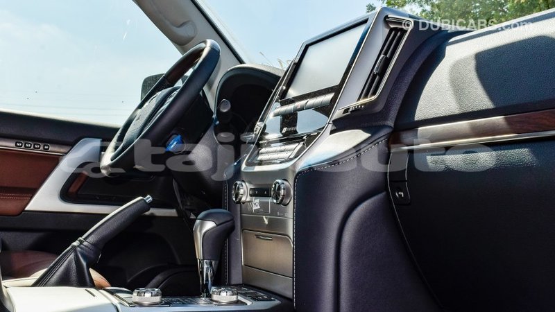 Big with watermark toyota land cruiser dushanbe import dubai 1897