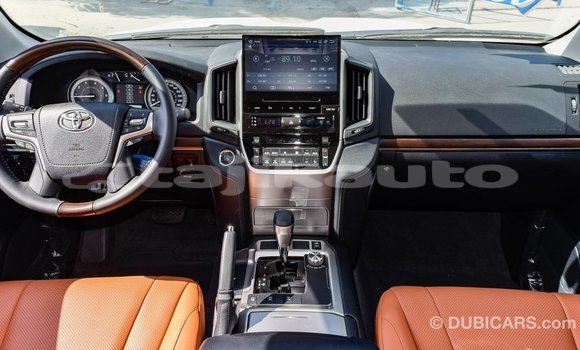 Buy Import Toyota Land Cruiser White Car in Import - Dubai in Dushanbe Buy Import Toyota Land Cruiser White Car in Import - Dubai in Dushanbe