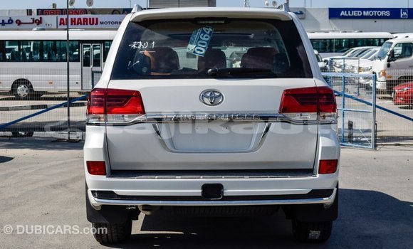 Buy Import Toyota Land Cruiser White Car in Import - Dubai in Dushanbe Buy Import Toyota Land Cruiser White Car in Import - Dubai in Dushanbe