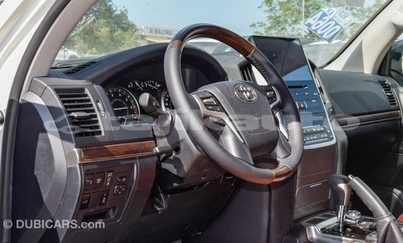 Buy Import Toyota Land Cruiser White Car in Import - Dubai in Dushanbe Buy Import Toyota Land Cruiser White Car in Import - Dubai in Dushanbe