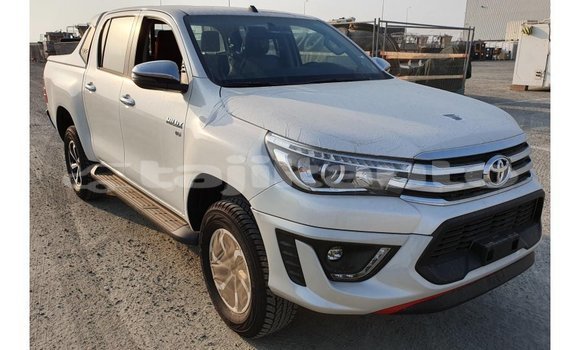 Buy Import Toyota Hilux White Car in Import - Dubai in Dushanbe Buy Import Toyota Hilux White Car in Import - Dubai in Dushanbe