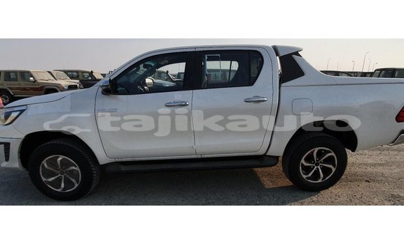 Buy Import Toyota Hilux White Car in Import - Dubai in Dushanbe Buy Import Toyota Hilux White Car in Import - Dubai in Dushanbe