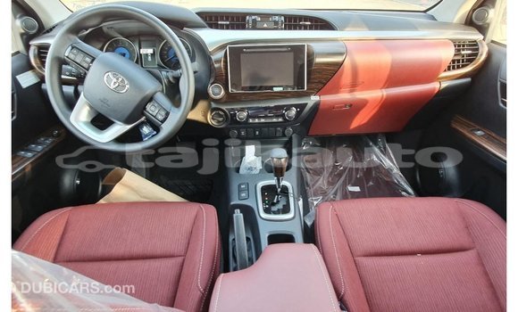 Buy Import Toyota Hilux White Car in Import - Dubai in Dushanbe Buy Import Toyota Hilux White Car in Import - Dubai in Dushanbe