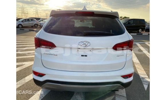 Buy Import Hyundai Santa Fe White Car in Import - Dubai in Dushanbe Buy Import Hyundai Santa Fe White Car in Import - Dubai in Dushanbe