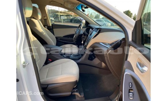Buy Import Hyundai Santa Fe White Car in Import - Dubai in Dushanbe Buy Import Hyundai Santa Fe White Car in Import - Dubai in Dushanbe