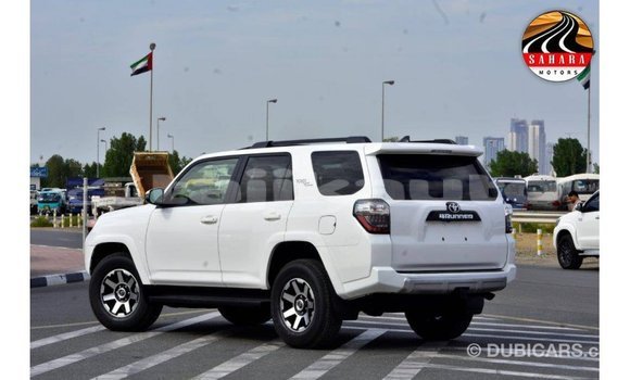 Buy Import Toyota 4Runner White Car in Import - Dubai in Dushanbe Buy Import Toyota 4Runner White Car in Import - Dubai in Dushanbe