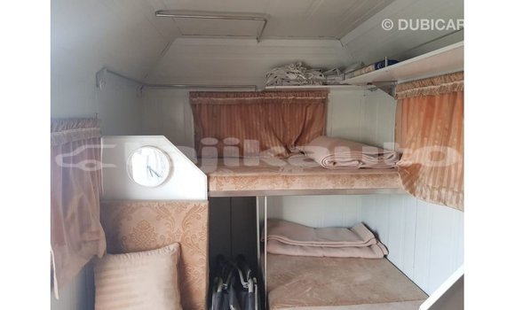 Buy Import Kia Carens White Car in Import - Dubai in Dushanbe Buy Import Kia Carens White Car in Import - Dubai in Dushanbe