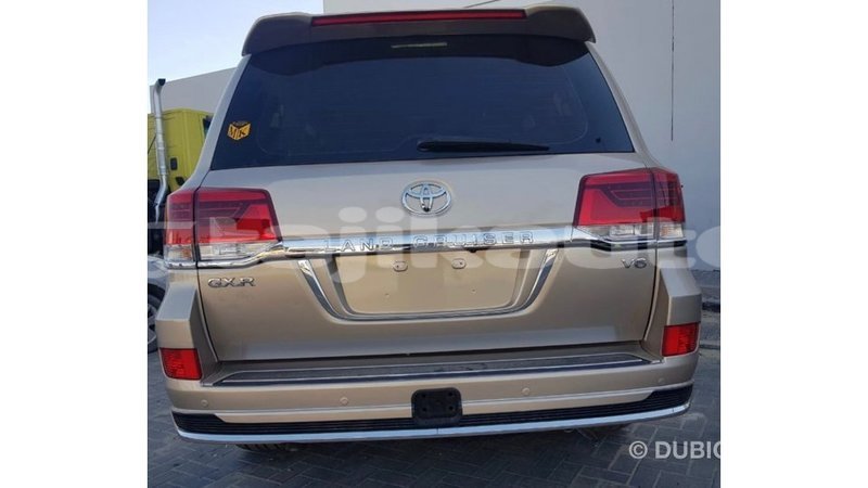 Big with watermark toyota land cruiser dushanbe import dubai 1913