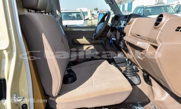 Buy Import Toyota Land Cruiser Beige Car in Import - Dubai in Dushanbe Buy Import Toyota Land Cruiser Beige Car in Import - Dubai in Dushanbe