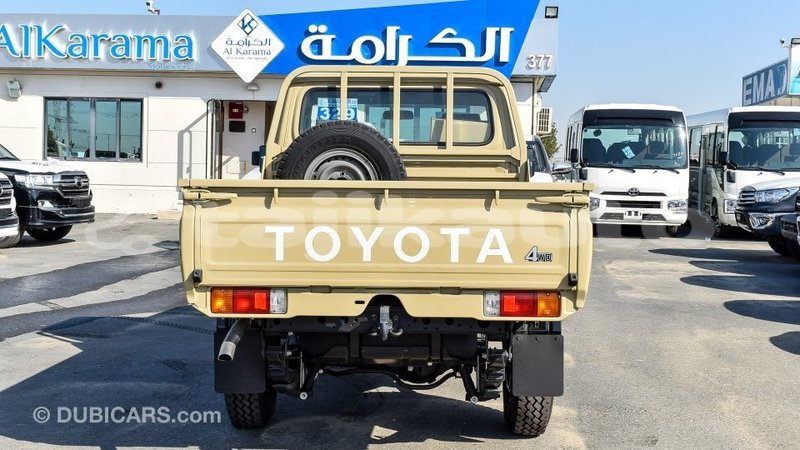 Big with watermark toyota land cruiser dushanbe import dubai 1918