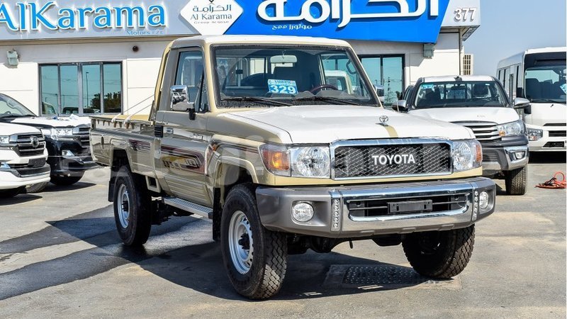 Big with watermark toyota land cruiser dushanbe import dubai 1923