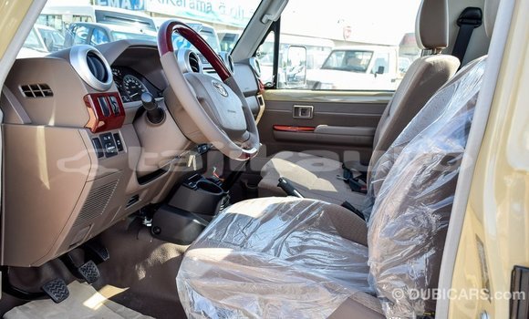 Buy Import Toyota Land Cruiser Beige Car in Import - Dubai in Dushanbe Buy Import Toyota Land Cruiser Beige Car in Import - Dubai in Dushanbe