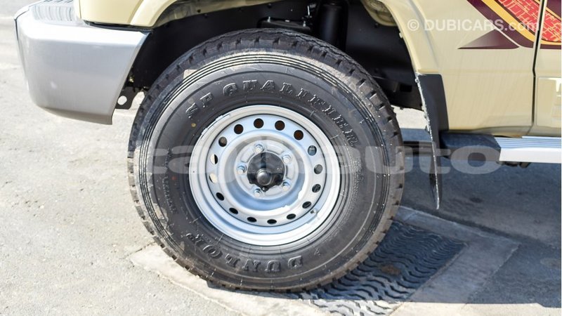 Big with watermark toyota land cruiser dushanbe import dubai 1923