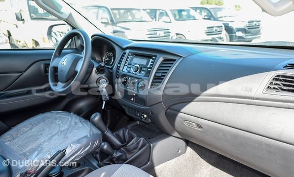 Buy Import Mitsubishi L200 White Car in Import - Dubai in Dushanbe Buy Import Mitsubishi L200 White Car in Import - Dubai in Dushanbe