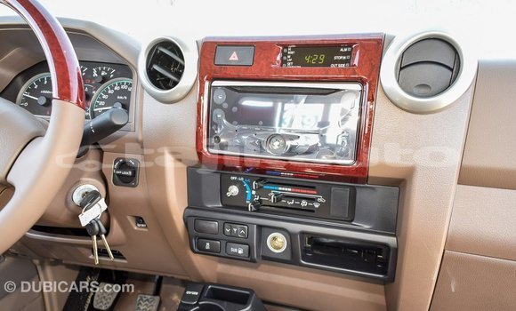 Buy Import Toyota Land Cruiser Beige Car in Import - Dubai in Dushanbe Buy Import Toyota Land Cruiser Beige Car in Import - Dubai in Dushanbe