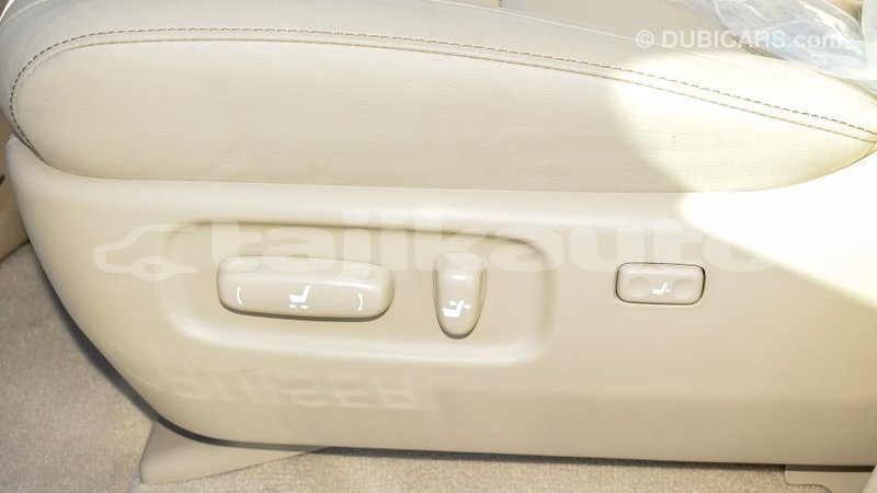 Big with watermark toyota land cruiser dushanbe import dubai 1935