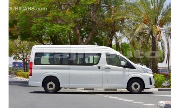Buy Import Toyota Hiace White Car in Import - Dubai in Dushanbe Buy Import Toyota Hiace White Car in Import - Dubai in Dushanbe