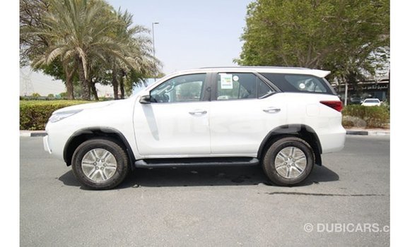 Buy Import Toyota Fortuner White Car in Import - Dubai in Dushanbe Buy Import Toyota Fortuner White Car in Import - Dubai in Dushanbe