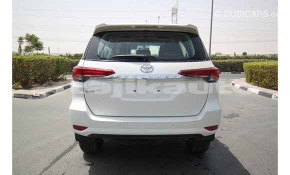 Buy Import Toyota Fortuner White Car in Import - Dubai in Dushanbe Buy Import Toyota Fortuner White Car in Import - Dubai in Dushanbe