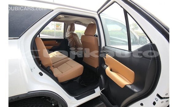 Buy Import Toyota Fortuner White Car in Import - Dubai in Dushanbe Buy Import Toyota Fortuner White Car in Import - Dubai in Dushanbe