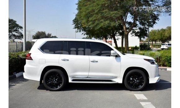 Buy Import Lexus LX White Car in Import - Dubai in Dushanbe Buy Import Lexus LX White Car in Import - Dubai in Dushanbe