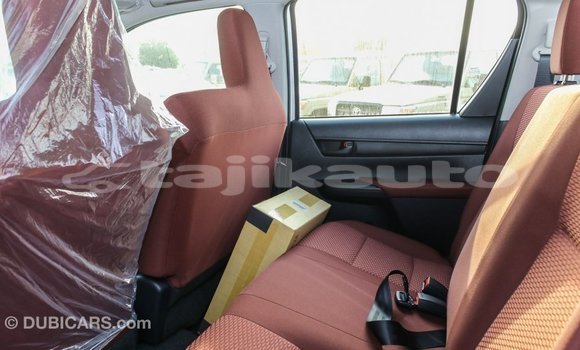 Buy Import Toyota Hilux White Car in Import - Dubai in Dushanbe Buy Import Toyota Hilux White Car in Import - Dubai in Dushanbe