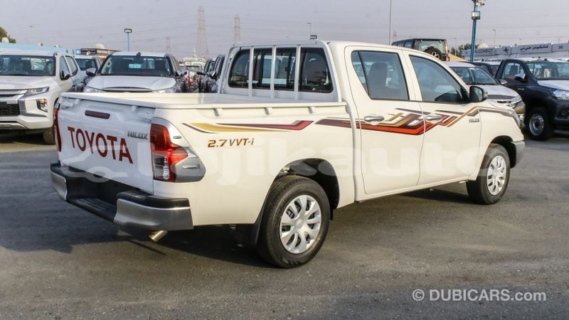 Big with watermark toyota hilux dushanbe import dubai 1977