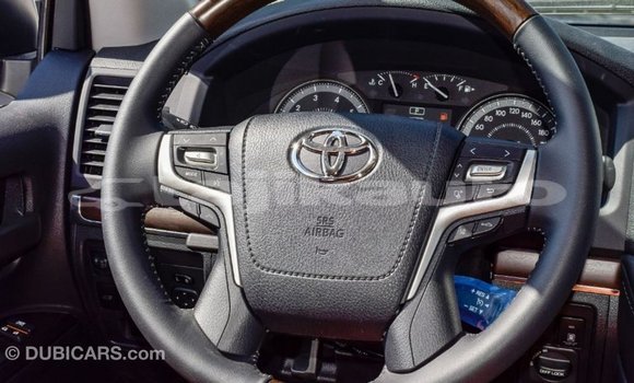 Buy Import Toyota Land Cruiser White Car in Import - Dubai in Dushanbe Buy Import Toyota Land Cruiser White Car in Import - Dubai in Dushanbe
