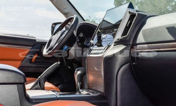 Buy Import Toyota Land Cruiser White Car in Import - Dubai in Dushanbe Buy Import Toyota Land Cruiser White Car in Import - Dubai in Dushanbe