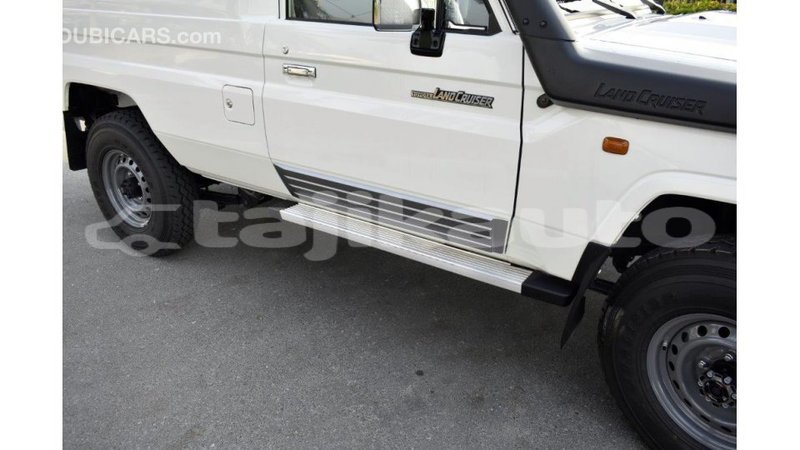 Big with watermark toyota land cruiser dushanbe import dubai 1988