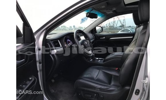 Buy Import Toyota Highlander Other Car in Import - Dubai in Dushanbe Buy Import Toyota Highlander Other Car in Import - Dubai in Dushanbe