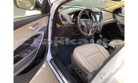 Buy Import Hyundai Santa Fe White Car in Import - Dubai in Dushanbe Buy Import Hyundai Santa Fe White Car in Import - Dubai in Dushanbe