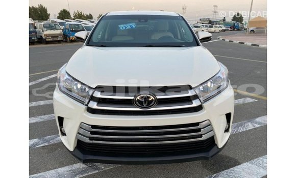 Buy Import Toyota Highlander White Car in Import - Dubai in Dushanbe Buy Import Toyota Highlander White Car in Import - Dubai in Dushanbe