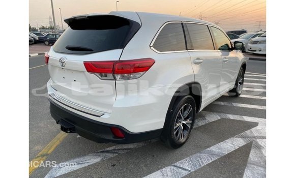 Buy Import Toyota Highlander White Car in Import - Dubai in Dushanbe Buy Import Toyota Highlander White Car in Import - Dubai in Dushanbe