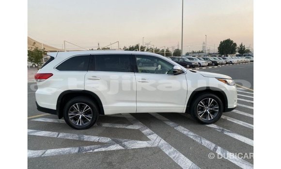 Buy Import Toyota Highlander White Car in Import - Dubai in Dushanbe Buy Import Toyota Highlander White Car in Import - Dubai in Dushanbe