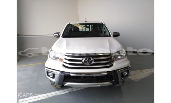 Buy Import Toyota Hilux White Car in Import - Dubai in Dushanbe Buy Import Toyota Hilux White Car in Import - Dubai in Dushanbe