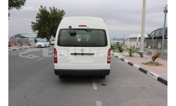 Buy Import Toyota Hiace White Car in Import - Dubai in Dushanbe Buy Import Toyota Hiace White Car in Import - Dubai in Dushanbe