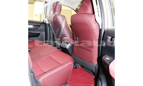 Buy Import Toyota Hilux White Car in Import - Dubai in Dushanbe Buy Import Toyota Hilux White Car in Import - Dubai in Dushanbe