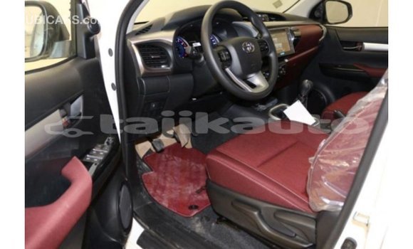 Buy Import Toyota Hilux White Car in Import - Dubai in Dushanbe Buy Import Toyota Hilux White Car in Import - Dubai in Dushanbe