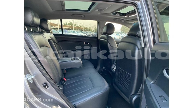 Big with watermark kia sportage dushanbe import dubai 2022