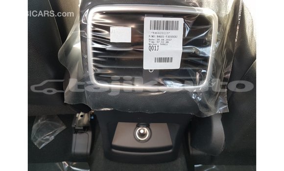 Buy Import Kia Sportage White Car in Import - Dubai in Dushanbe Buy Import Kia Sportage White Car in Import - Dubai in Dushanbe